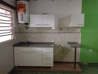 Foto 14 de Alquiler Ph 4 Ambientes en Moron Sur