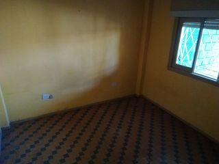Foto 8 de Alquiler Ph 4 Ambientes en Moron Sur