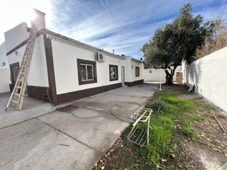 Foto 3 de Casa de 3 dormitorios en Av. Balloffet al 300