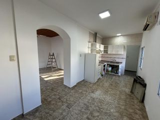 Foto 9 de Casa de 3 dormitorios en Av. Balloffet al 300