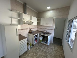 Foto 10 de Casa de 3 dormitorios en Av. Balloffet al 300