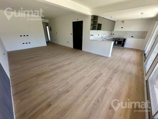 Foto 4 de PISO COMPLETO 4 AMB