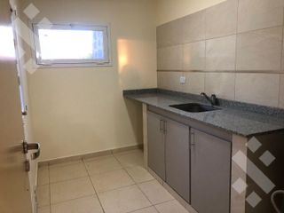 Foto 8 de Venta  Dúplex  3 dormitorios. Centenario - Neuquén