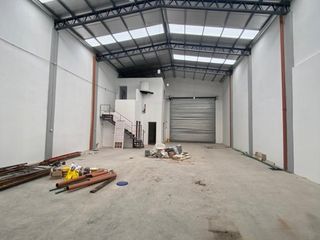 Foto 3 de GALPON A ESTRENAR 250M2 CUB.