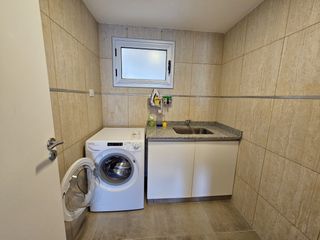 Foto 5 de Neuquen Alquiler Departamento Semipiso amoblado 1 dormitorio. Equipado completo. Zona Legislatura Poder Judicial