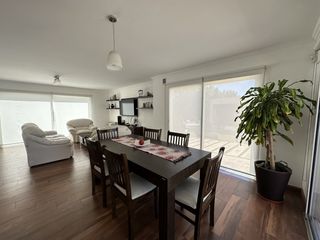 Foto 4 de Casa en alquiler temporal en Arenas del Sur