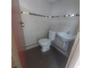 Foto 12 de Comité del Pueblo, Local Comercial en Renta, 100m2, 3 Ambientes