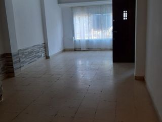Foto 4 de Alquiler Uso comercial c 3 ambientes Rawson 2400