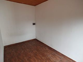 Foto 4 de Departamento Tipo Casa en alquiler en Lanus Este