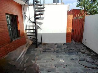 Foto 9 de Departamento Tipo Casa en alquiler en Lanus Este