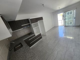 Foto 1 de ALQUILO DEPTO 1 DORMITORIO $400.000+ $15.000 DE EXPENSAS. ZONA 5 ESQUINAS