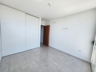 Foto 9 de ALQUILO DEPTO 1 DORMITORIO $400.000+ $15.000 DE EXPENSAS. ZONA 5 ESQUINAS
