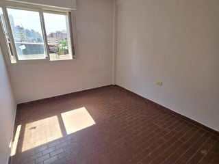 Foto 4 de DEPARTAMENTO EN ALQUILER PASAJE PADILLA 50