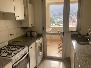 Foto 4 de Departamento Amoblado de 2 dormitorios en Necochea al 200