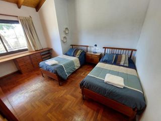 Foto 10 de ALQUILER CASA CATEGORIA, CHACRAS DE CORIA (BÂ° WILRRY) PISCINA 4 DORM 3 BÃ COCH. IMPECABLE