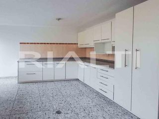 Foto 3 de Casa en Venta Sector Av. Occidental Frente a la Unidad Educativa Athenas School