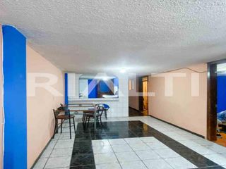 Foto 1 de Se Vende Casa Rentera con Gran Potencial en Sector Mena 2