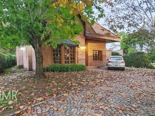 Foto 1 de JMR Propiedades | Los Lagartos C.C. | Casa en venta