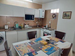 Foto 4 de MAR DEL PLATA,LA PERLA,2AMB,FRENTE,BALCON,COCHERA, EXCELENTE ESTADO,METROS DE AV INDEPENDENCIA,