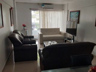 Foto 1 de MAR DEL PLATA,LA PERLA,2AMB,FRENTE,BALCON,COCHERA, EXCELENTE ESTADO,METROS DE AV INDEPENDENCIA,