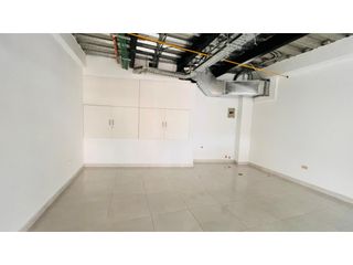 Foto 3 de Carcelén, Local Comercial  en Renta, 30m2, 1 Ambiente