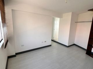 Foto 13 de ALQUILER  DEPARTAMENTO EN LA AV. LA MERCED SURCO