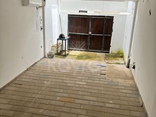 Foto 20 de Venta de local con apartamento en Planeta Rica: 4 habitaciones, garaje, terraza, estudio y espacio para tu propio negocio