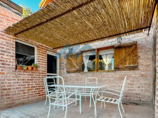 Foto 35 de Casa en  Venta de 2 dormitorios en Barrio Rincon de Emilio