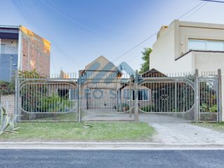 Foto 1 de Casa en  Venta de 2 dormitorios en Barrio Rincon de Emilio