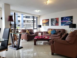 Foto 2 de Arriendo Casa independiente en la Gonzales Suarez, Conjunto Herradura