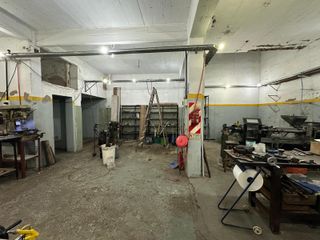 Foto 9 de Local comercial en Saavedra 228 m2 aprox - Pinto 4600