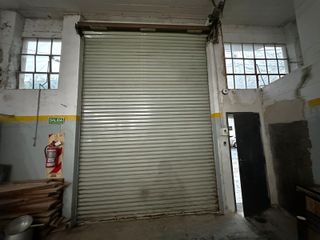 Foto 3 de Local comercial en Saavedra 228 m2 aprox - Pinto 4600