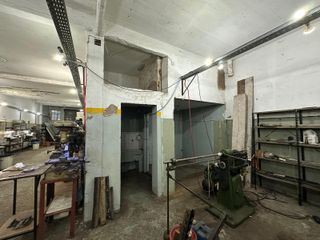 Foto 6 de Local comercial en Saavedra 228 m2 aprox - Pinto 4600