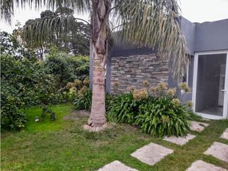 Foto 1 de Casa 3 ambientes — Zona Los Acantilados