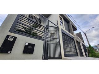 Foto 1 de SE VENDE CASA NUEVA A PUERTA CERRADA DE 3 PISOS VILLA MARIA II YOPAL