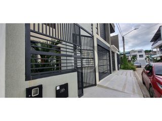 Foto 3 de SE VENDE CASA NUEVA A PUERTA CERRADA DE 3 PISOS VILLA MARIA II YOPAL