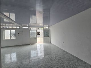 Foto 4 de SE ARRIENDA ACOGEDORA CASA EN CAMBULOS
