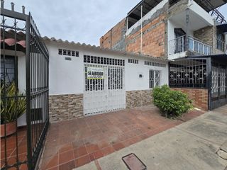 Foto 1 de SE ARRIENDA ACOGEDORA CASA EN CAMBULOS