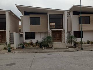 Foto 1 de Casa en venta en Babahoyo, Urbanización Valle Verde 1