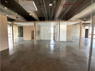 Foto 10 de ARRIENDO OFICINA PONTEVEDRA BOGOTA