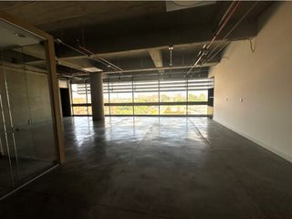 Foto 14 de ARRIENDO OFICINA PONTEVEDRA BOGOTA