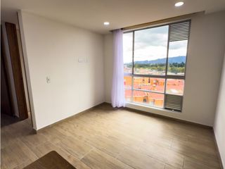 Foto 2 de Venta Apartamento en El Salitre de Suba - Bogota