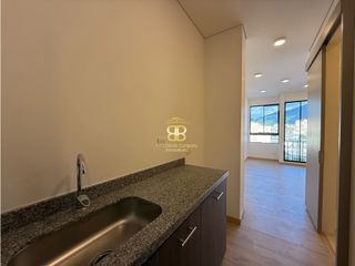 Foto 5 de SE VENDE APARTAESTUDIO EN LA CASTELLANA PARA ESTRENAR