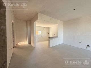 Foto 10 de Departamento 2 ambiente en Venta Bernal Centro.