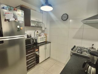 Foto 12 de Chalet 4 Ambientes, con Garage doble, parque y parrilla, en Alquiler.
