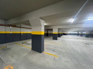Foto 1 de Cochera CUBIERTA en Venta SUBSUELO - Villa Urquiza