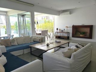 Foto 1 de Casa - Los Alisos