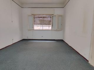 Foto 4 de MONOAMBIENTE  CENTRO DE BANFIELD.
