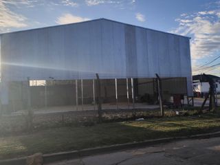 Foto 2 de Depósito en Alquiler de 240 m2 - Don Torcuato