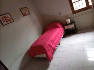 Foto 9 de Excelente casa a la venta con oficinas comerciales. Calle Alem 1345